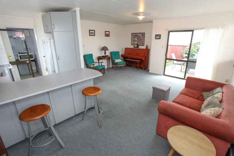 Photo of property in 21a Wall Street, Nawton, Hamilton, 3200