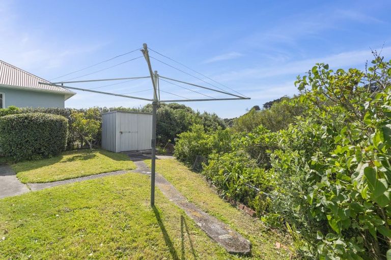 Photo of property in 2 Leveson Street, Strathmore Park, Wellington, 6022