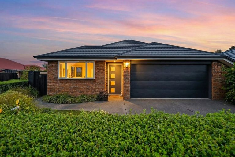 Photo of property in 3 Ashmore Lane, Strowan, Christchurch, 8052