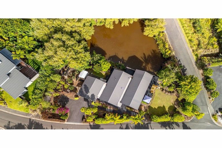 Photo of property in 15 Alderton Drive, Kerikeri, 0230
