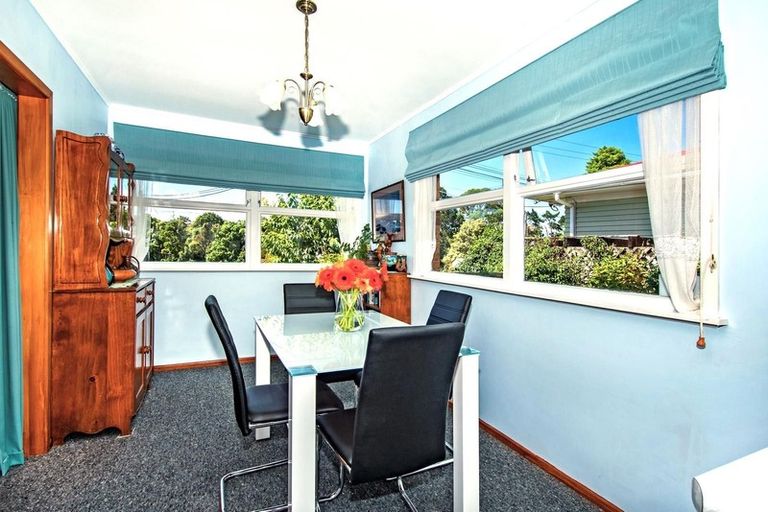 Photo of property in 90 Old Onerahi Road, Onerahi, Whangarei, 0110