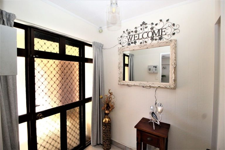 Photo of property in 23 Ross Street, Woodville, 4920