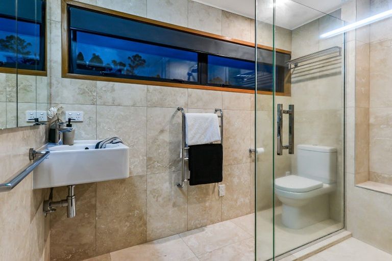 Photo of property in 35 Ann Street, Beerescourt, Hamilton, 3200