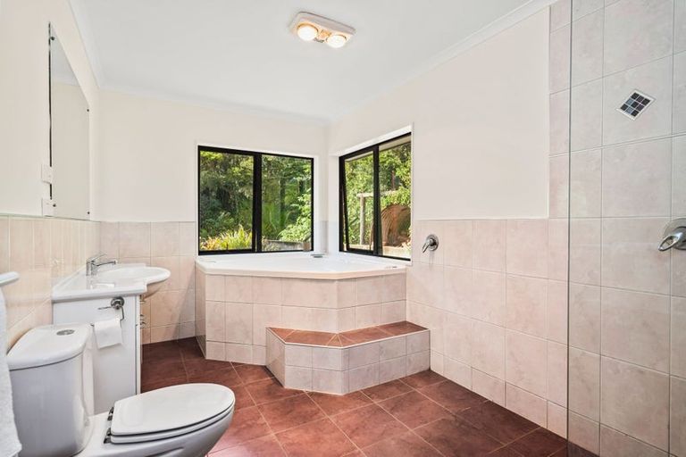 Photo of property in 327 Tangihua Road, Maungakaramea, Whangarei, 0178