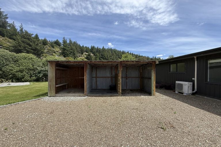 Photo of property in 2 Pisa Road, Luggate, Cromwell, 9383