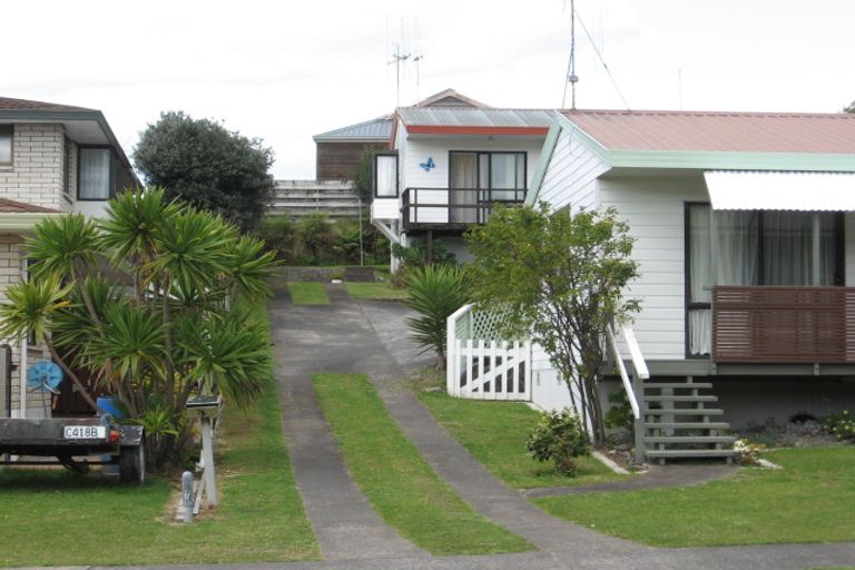 Photo of property in 74a Resolution Road, Welcome Bay, Tauranga, 3112