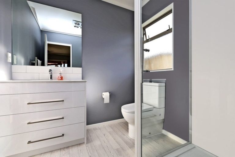 Photo of property in 6 Rosehill Way, Taradale, Napier, 4112