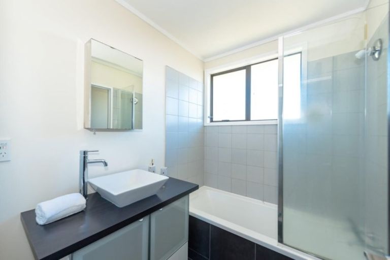 Photo of property in 45b Hibiscus Avenue, Hamilton Lake, Hamilton, 3204