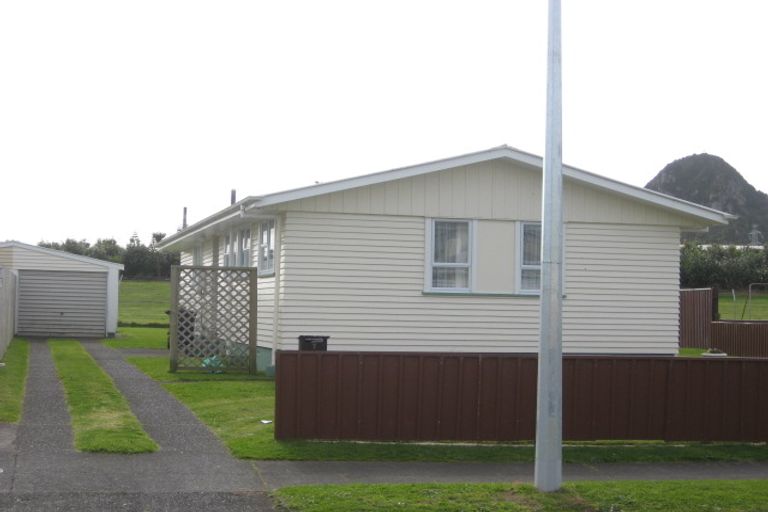 Photo of property in 7 Tohora Place, Spotswood, New Plymouth, 4310