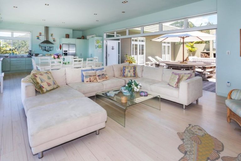 Photo of property in 69 Grange Road, Hahei, Whitianga, 3591