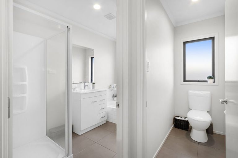 Photo of property in 28 Castleton Drive, Rolleston, 7615