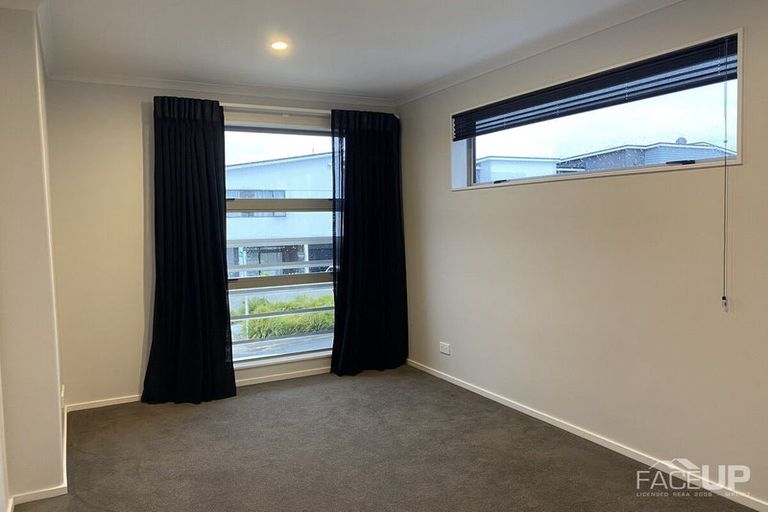 Photo of property in 11 Mollusc Road, Hobsonville, Auckland, 0616