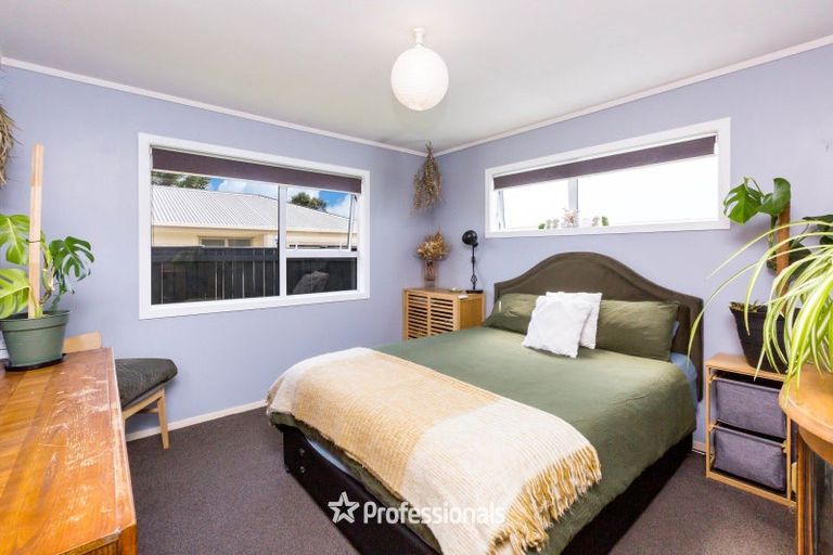 Photo of property in 1/85 Kingsley Street, Stokes Valley, Lower Hutt, 5019
