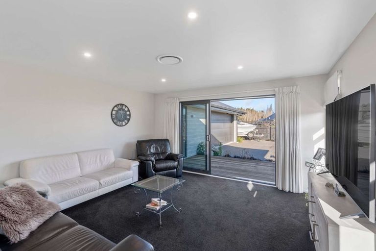 Photo of property in 21 Goldie Drive, Rangiora, 7400