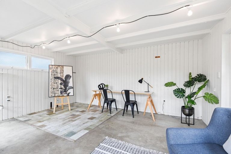 Photo of property in 12 Kingsley Street, St Andrews, Hamilton, 3200