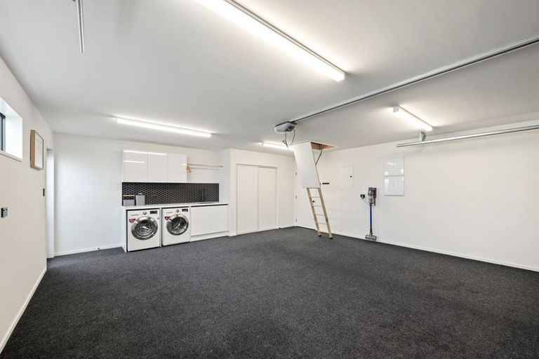 Photo of property in 56 Prestons Park Drive, Marshland, Christchurch, 8083