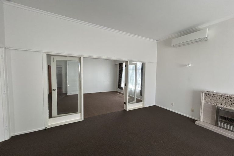 Photo of property in 126 Coutts Street, Kilbirnie, Wellington, 6022