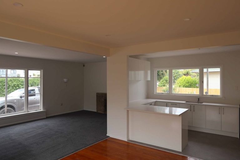 Photo of property in 419 Massey Road, Mangere East, Auckland, 2024