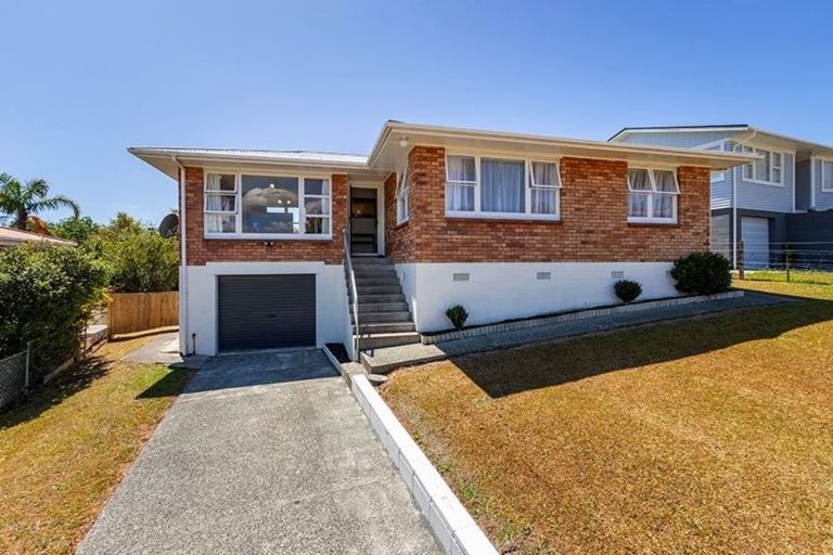 Photo of property in 11 Walton Avenue, Warkworth, 0910