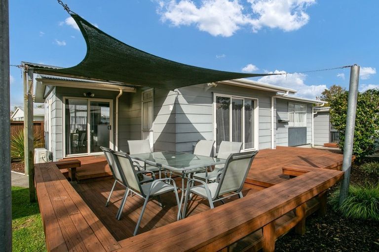 Photo of property in 76 Browning Street, Leamington, Cambridge, 3432