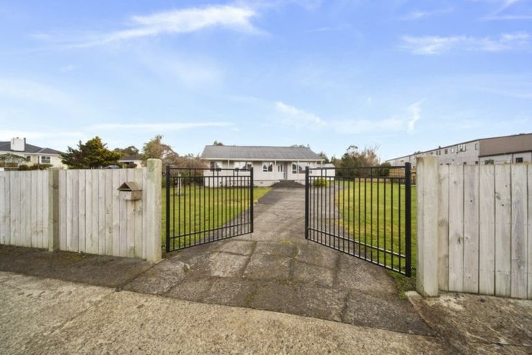 Photo of property in 37 Broadway, Stratford, 4332