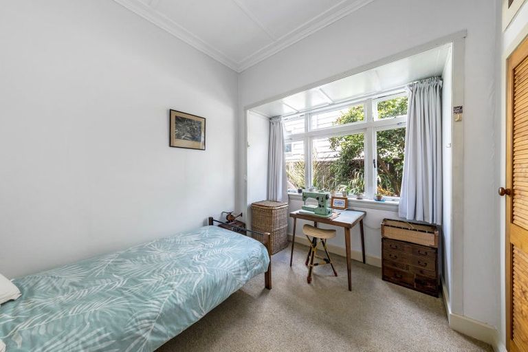 Photo of property in 64 Warnock Street, Westmere, Auckland, 1022