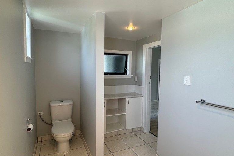 Photo of property in 124 Pages Road, Wainoni, Christchurch, 8061