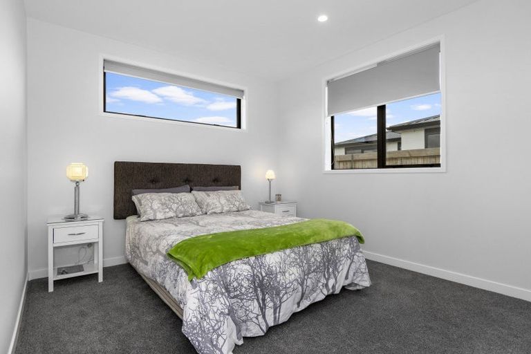 Photo of property in 42 Hinaki Street, Poike, Tauranga, 3112