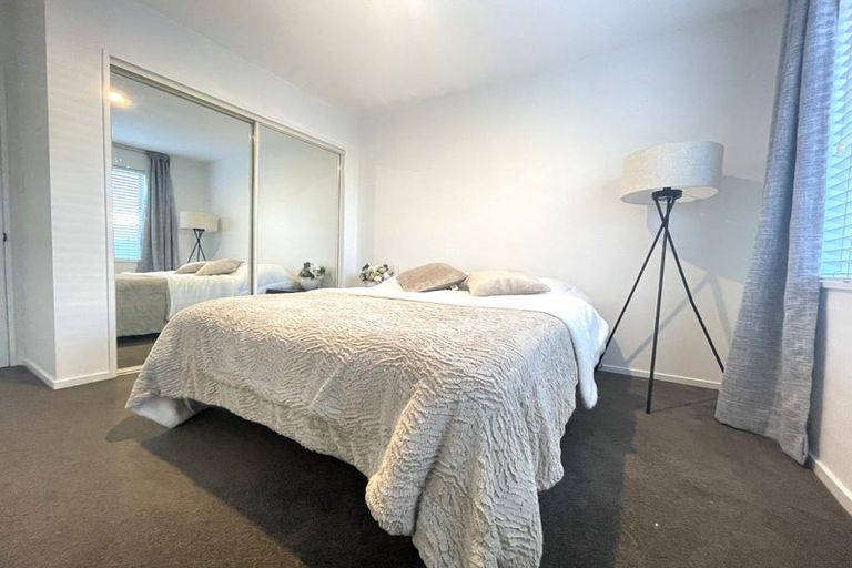 Photo of property in 1/92 Racecourse Road, Sockburn, Christchurch, 8042