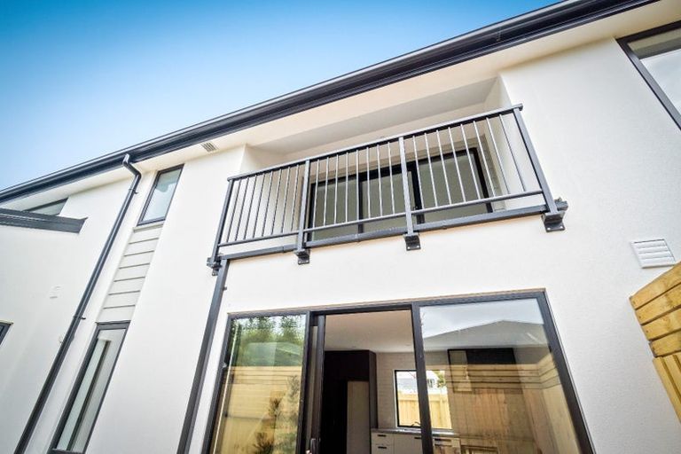 Photo of property in 4/75 Barbour Street, Waltham, Christchurch, 8011