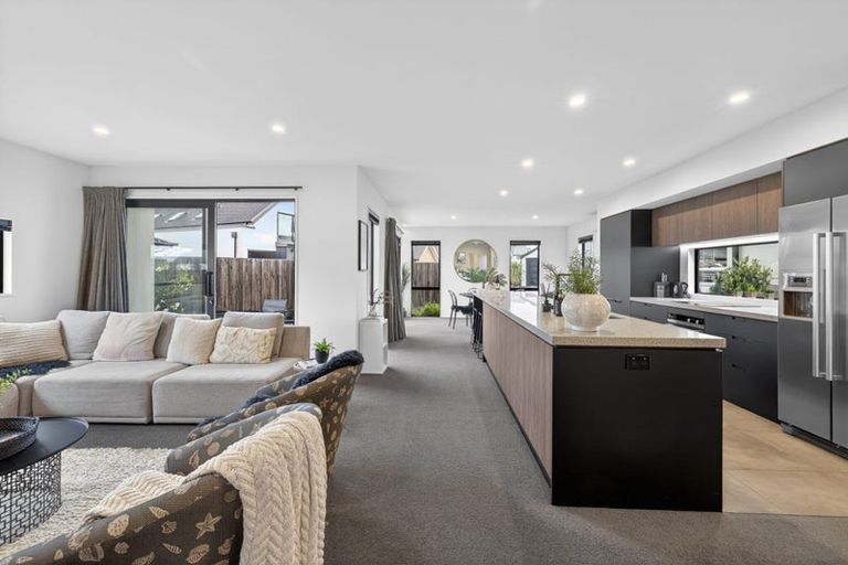 Photo of property in 11 Brancion Street, Halswell, Christchurch, 8025