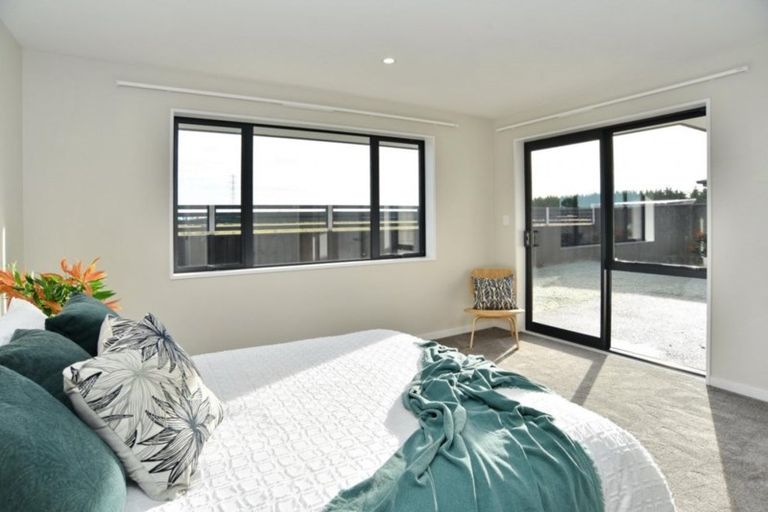 Photo of property in 47 Westpark Boulevard, Rangiora, 7400