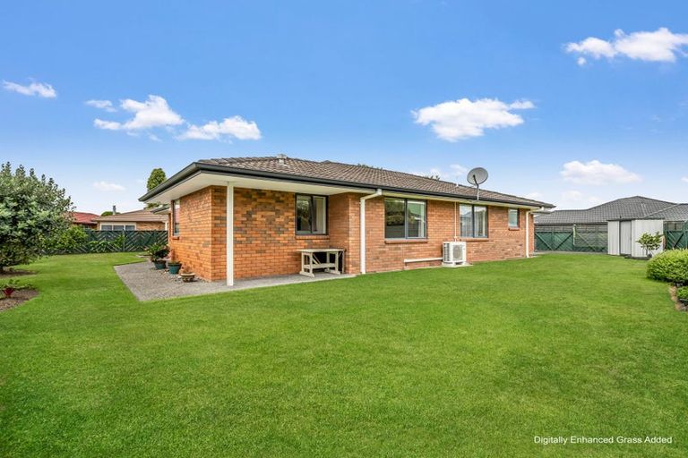 Photo of property in 99 Highfields Drive, Katikati, 3129