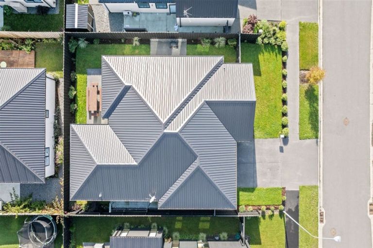 Photo of property in 7 Borthwick Street, Belfast, Christchurch, 8051