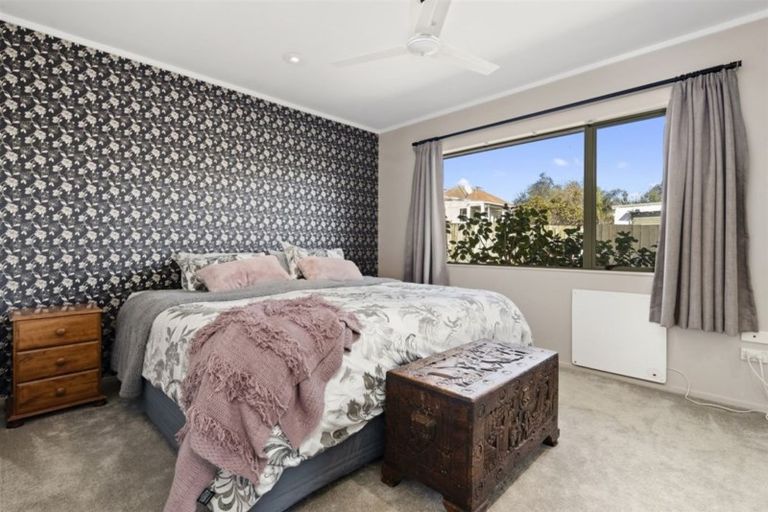 Photo of property in 1/98 Bayswater Avenue, Bayswater, Auckland, 0622