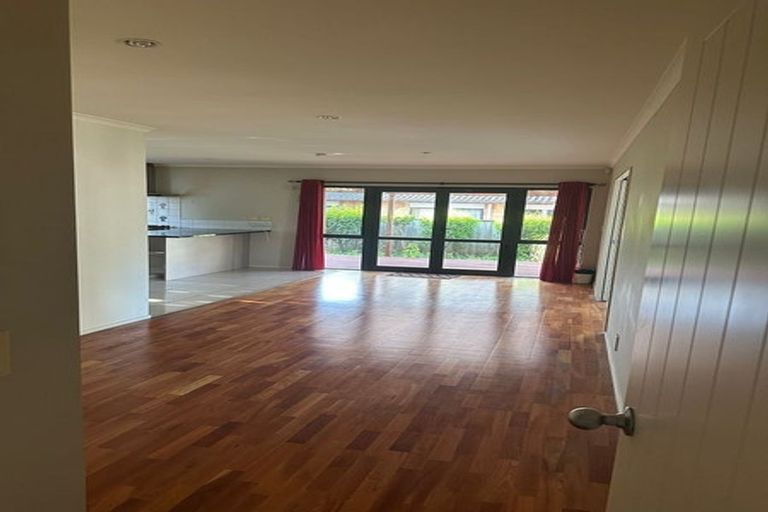 Photo of property in 23 Topland Drive, Flat Bush, Auckland, 2019