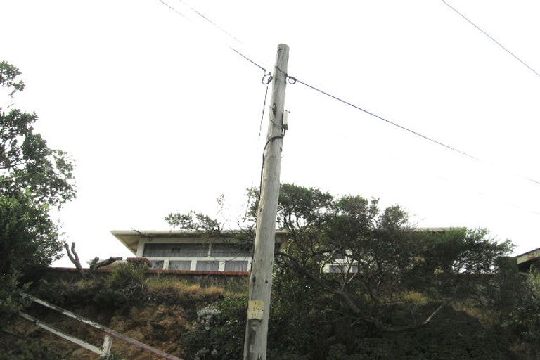 Photo of property in 33 Tirangi Road, Rongotai, Wellington, 6022