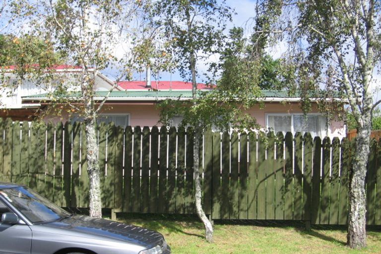 Photo of property in 2/31 Mildmay Road, Henderson, Auckland, 0610
