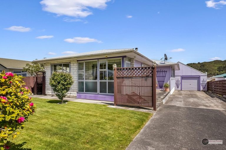 Photo of property in 11 Belgrave Street, Wainuiomata, Lower Hutt, 5014
