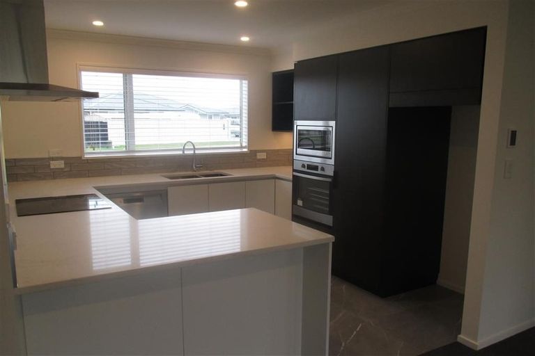 Photo of property in 48 Tripoli Street, Rangiora, 7400