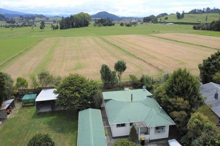 Photo of property in 409 Glenview Road, Motupipi, Takaka, 7183