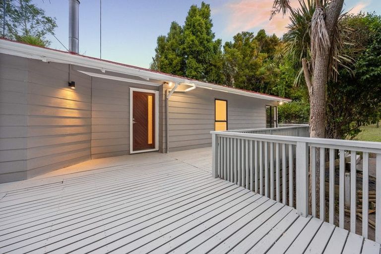 Photo of property in 66 Gledstane Road, Stanmore Bay, Whangaparaoa, 0932