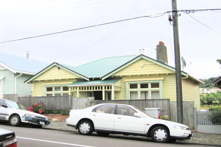 Photo of property in 272 Rintoul Street, Berhampore, Wellington, 6023