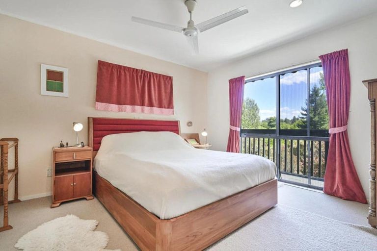 Photo of property in 51 Longview Road, Poraiti, Napier, 4182