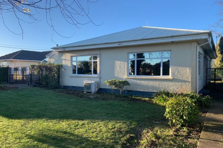 Photo of property in 52 Moffett Street, Islington, Christchurch, 8042