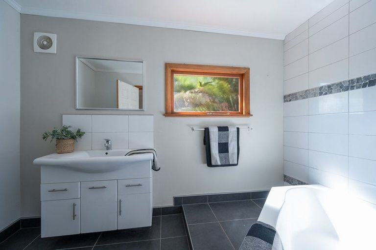 Photo of property in 1/31 The Ridgeway, Enner Glynn, Nelson, 7011