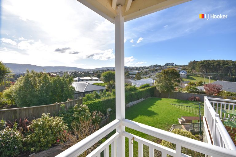 Photo of property in 12 Aytoun Street, Shiel Hill, Dunedin, 9013