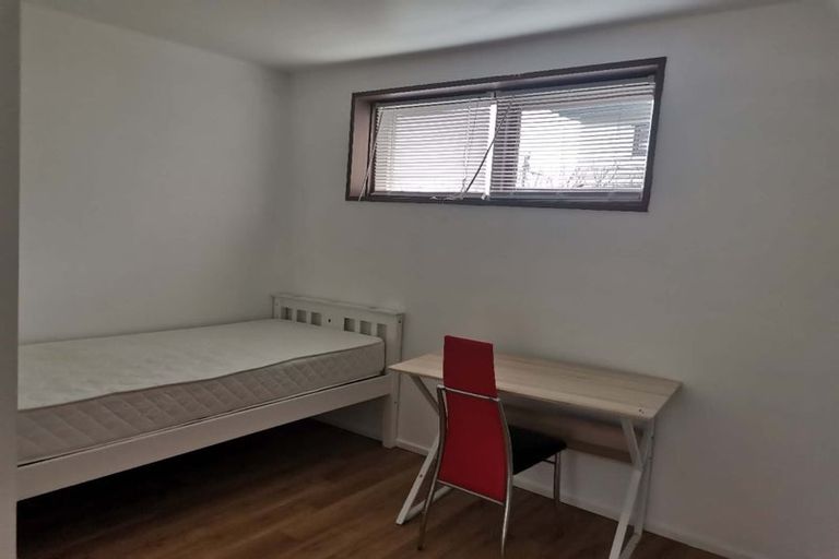 Photo of property in 35 Quebec Road, Milford, Auckland, 0620