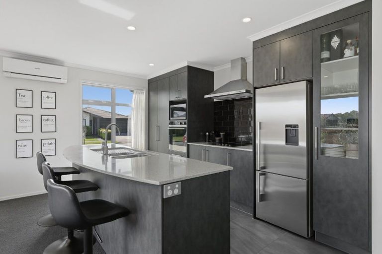 Photo of property in 78 Penetaka Heights, Pyes Pa, Tauranga, 3112