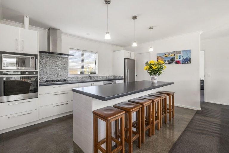 Photo of property in 3 Montgomery Crescent, Kinloch, Taupo, 3377